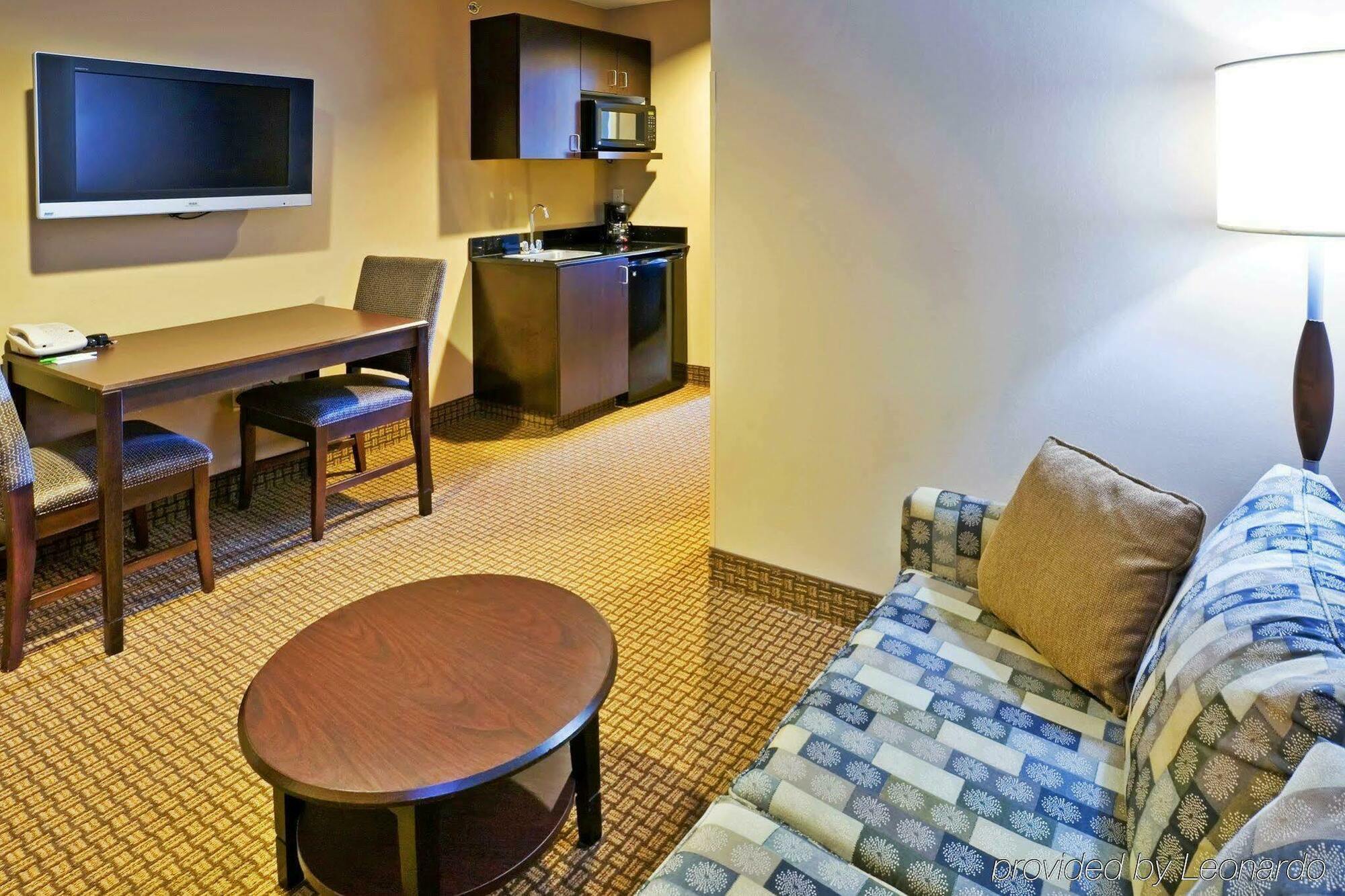 Springhill Suites By Marriott Denton Habitación foto